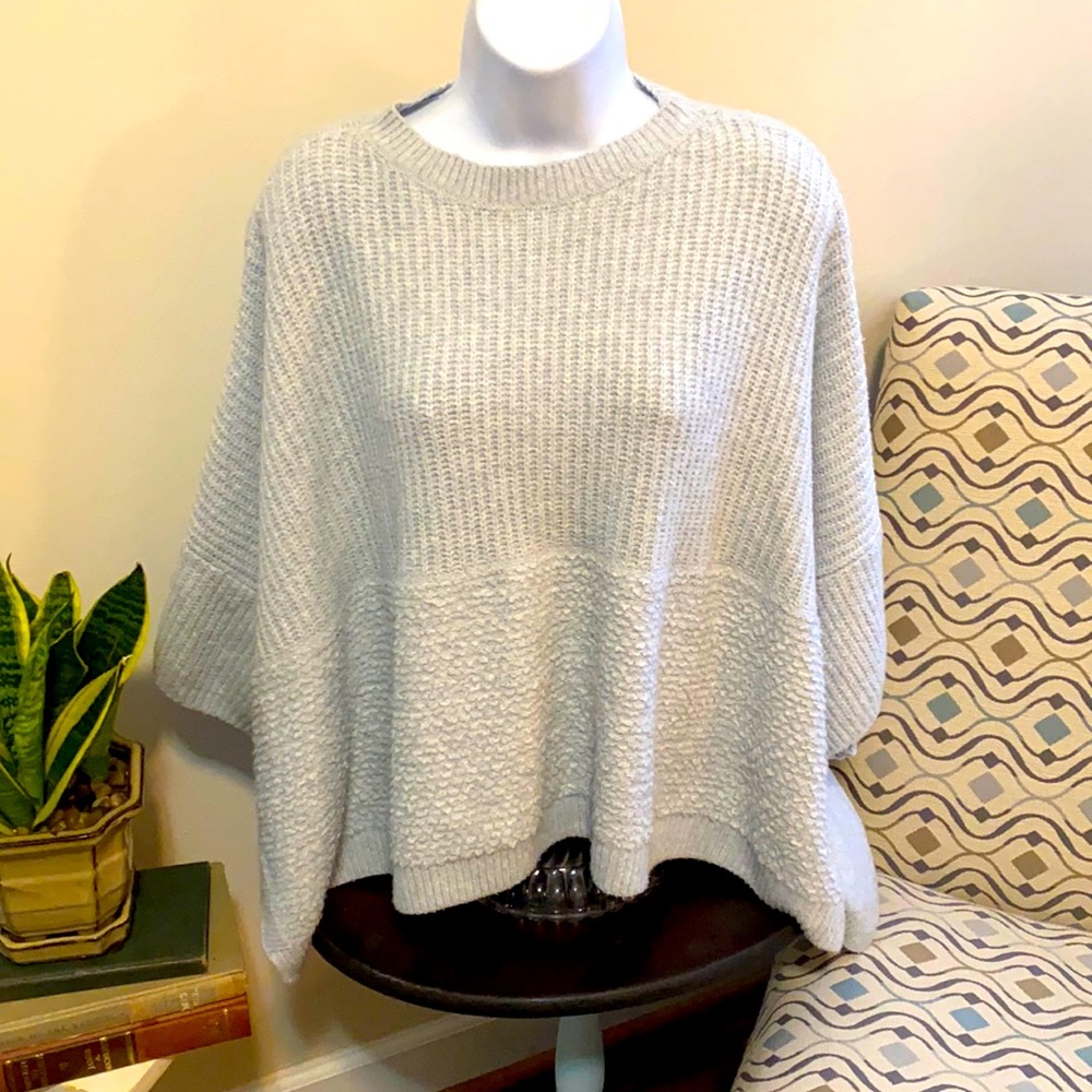 ‼️LAST CHANCE‼️ Knit poncho